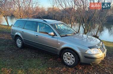 Универсал Volkswagen Passat 2002 в Сумах