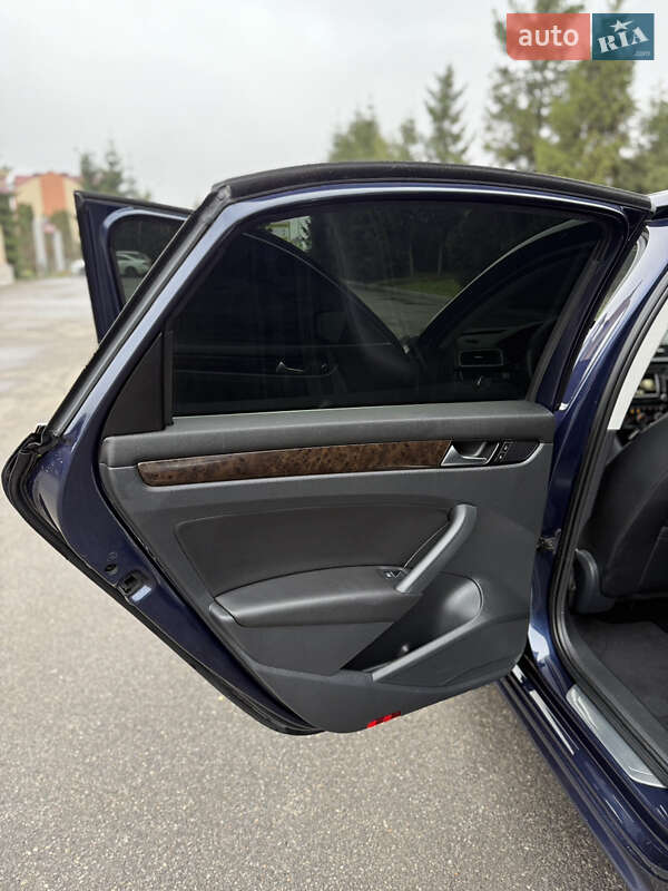 Седан Volkswagen Passat 2014 в Тернополе