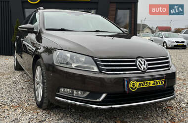 Універсал Volkswagen Passat 2013 в Коломиї