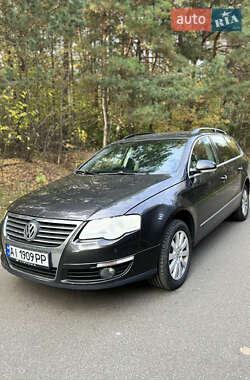 Універсал Volkswagen Passat 2008 в Броварах