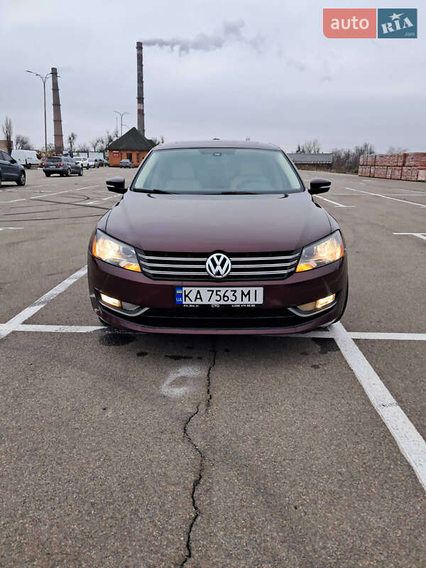 Седан Volkswagen Passat 2014 в Кривом Роге фото Седан Volkswagen Passat 2014 в Кривом Роге