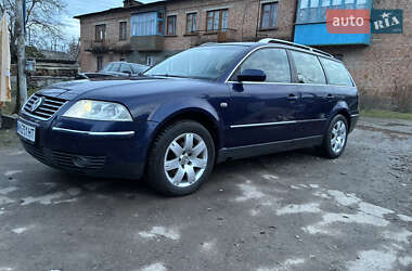 Універсал Volkswagen Passat 2002 в Звягелі