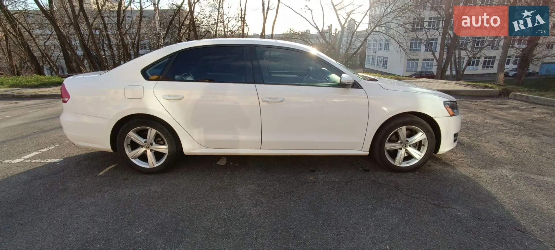 2012 Volkswagen Passat - мініатюра 2
