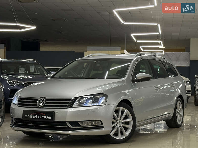 Volkswagen Passat 2011