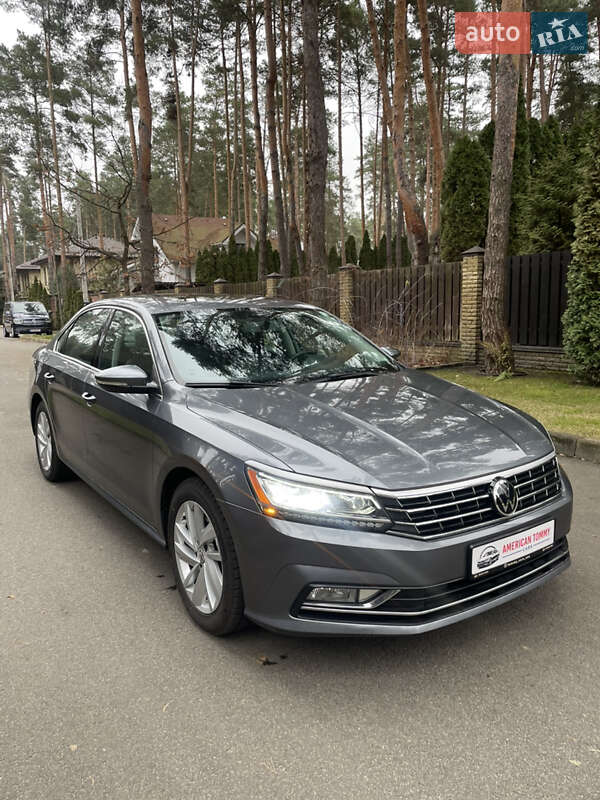 Седан Volkswagen Passat 2018 в Буче