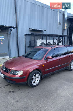 Универсал Volkswagen Passat 1997 в Ужгороде