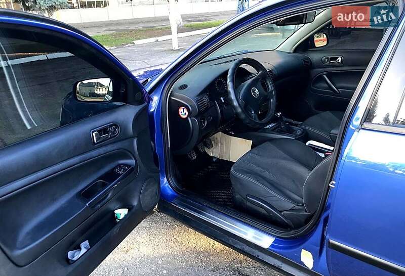 Volkswagen Passat 1998