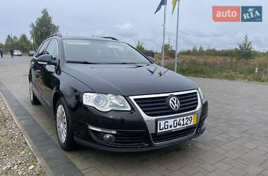 Универсал Volkswagen Passat 2010 в Калуше