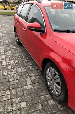 Универсал Volkswagen Passat 2012 в Шепетовке
