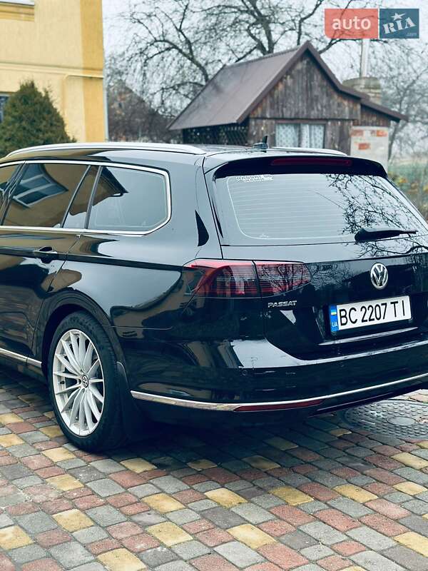 Универсал Volkswagen Passat 2018 в Львове фото 3 Универсал Volkswagen Passat 2018 в Львове