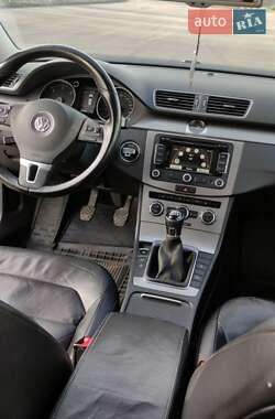 Универсал Volkswagen Passat 2014 в Ковеле