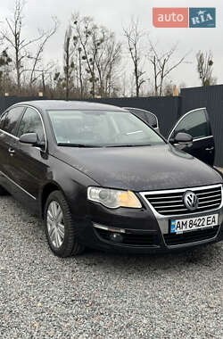Седан Volkswagen Passat 2009 в Софиевской Борщаговке