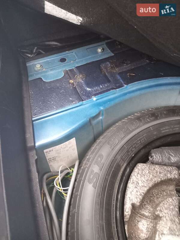 Седан Volkswagen Passat 2001 в Ивано-Франковске фото 18 Седан Volkswagen Passat 2001 в Ивано-Франковске