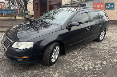 Універсал Volkswagen Passat 2009 в Крижополі