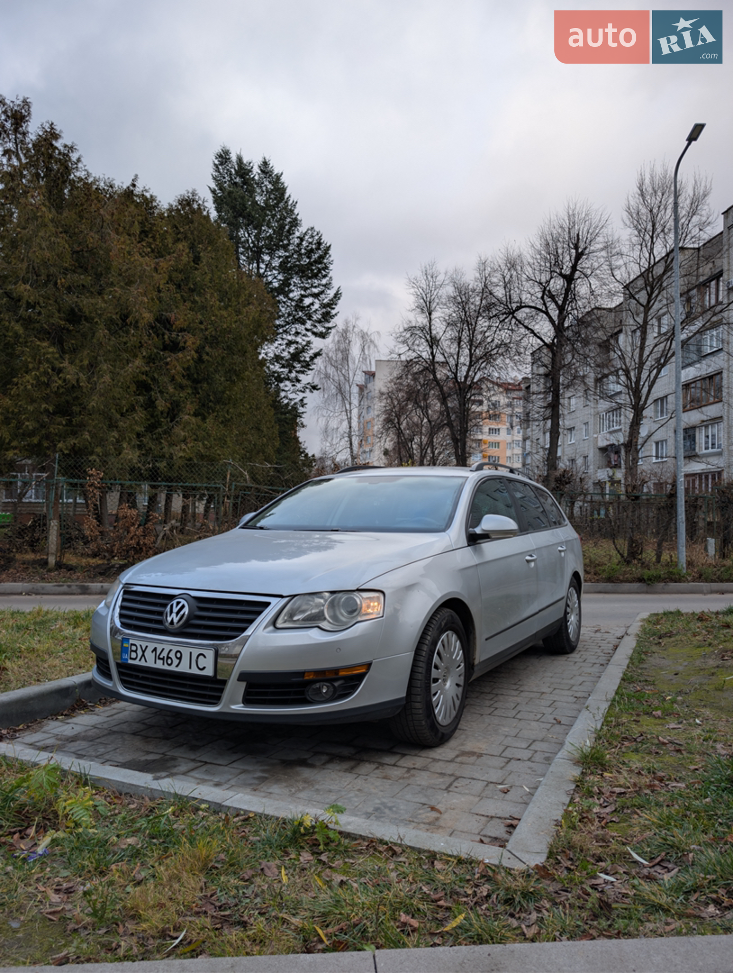 2010 Volkswagen Passat - фото 1