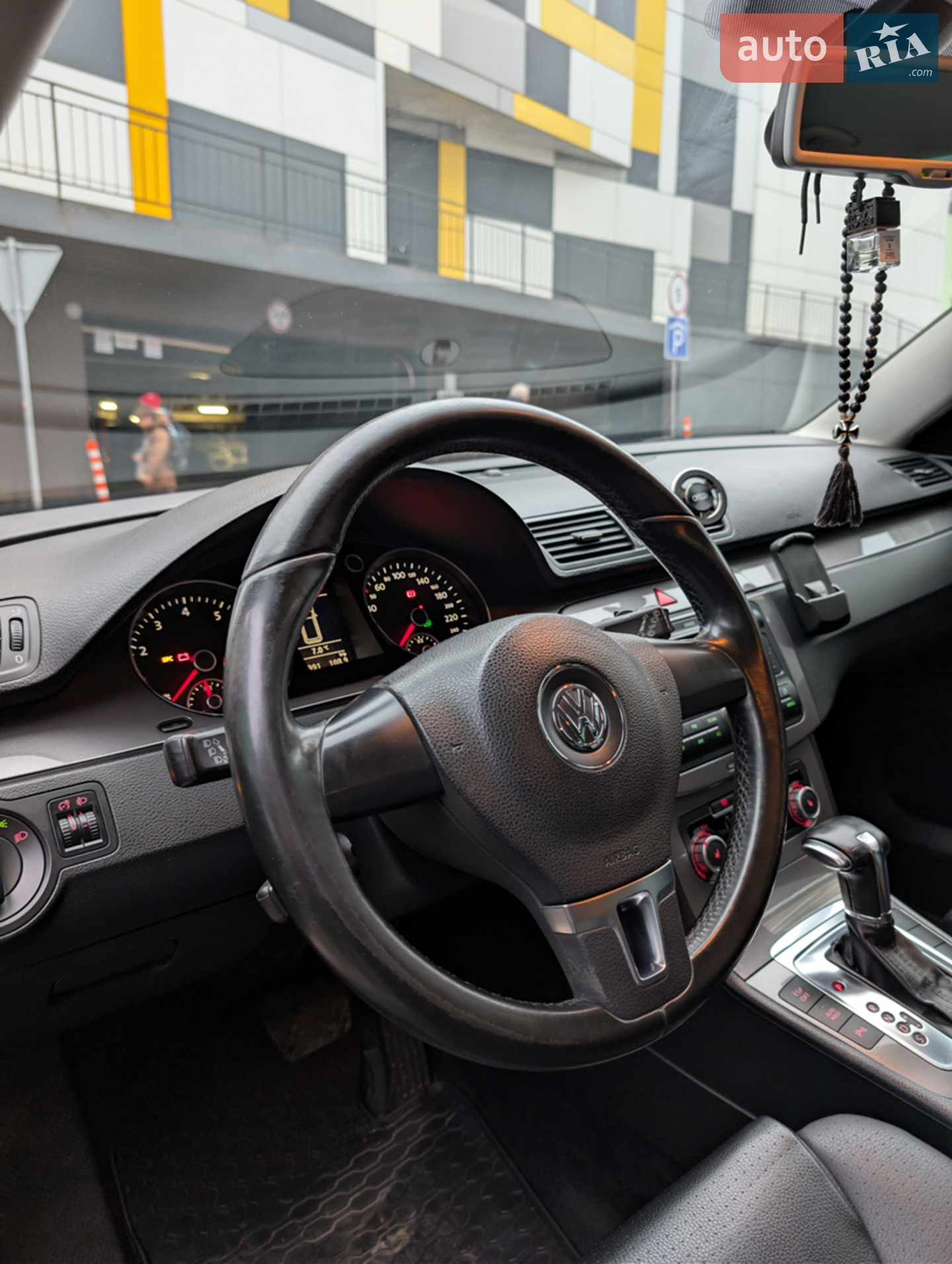2010 Volkswagen Passat - мініатюра 8