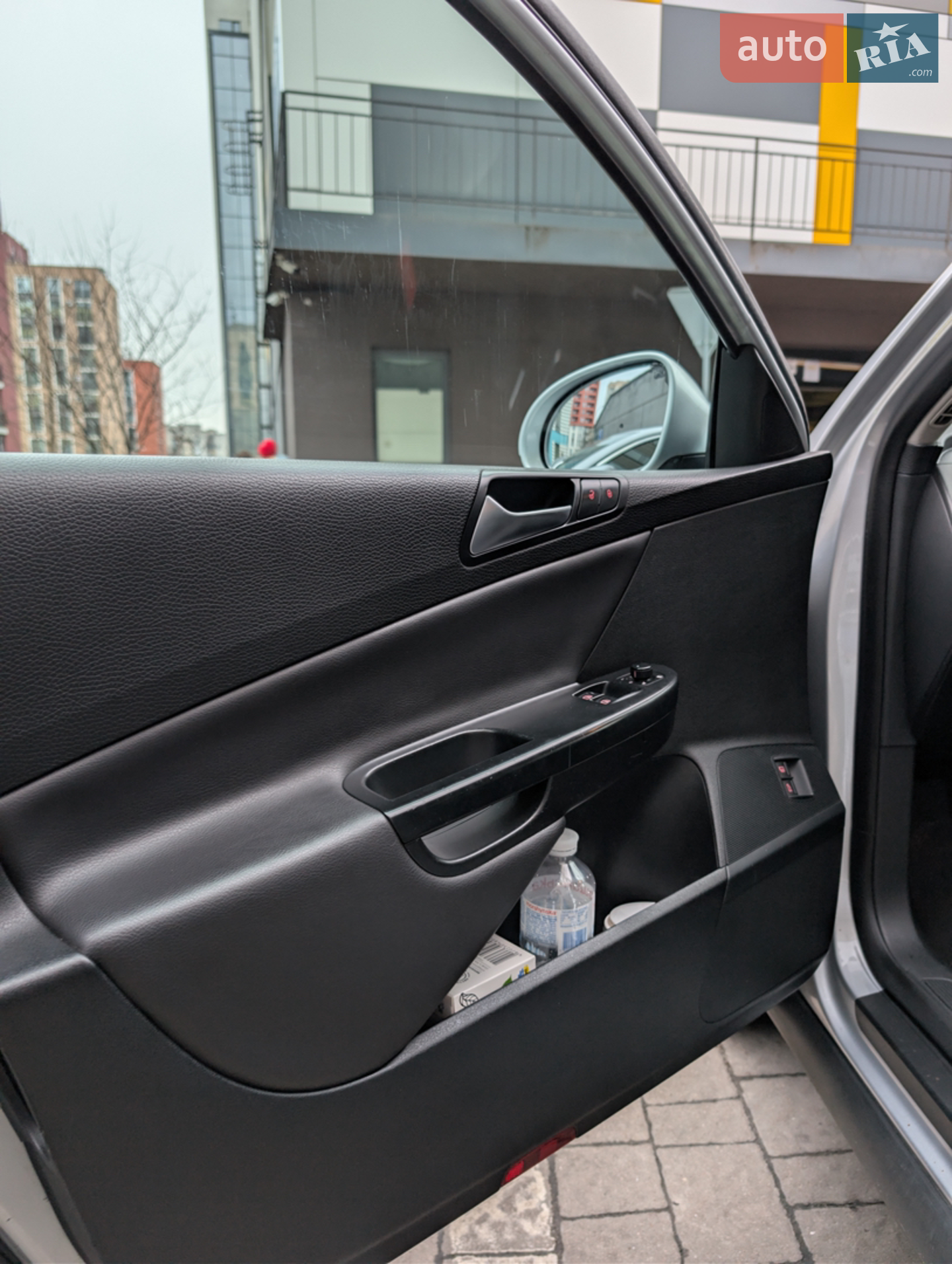 2010 Volkswagen Passat - мініатюра 12