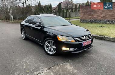 Седан Volkswagen Passat 2014 в Рівному