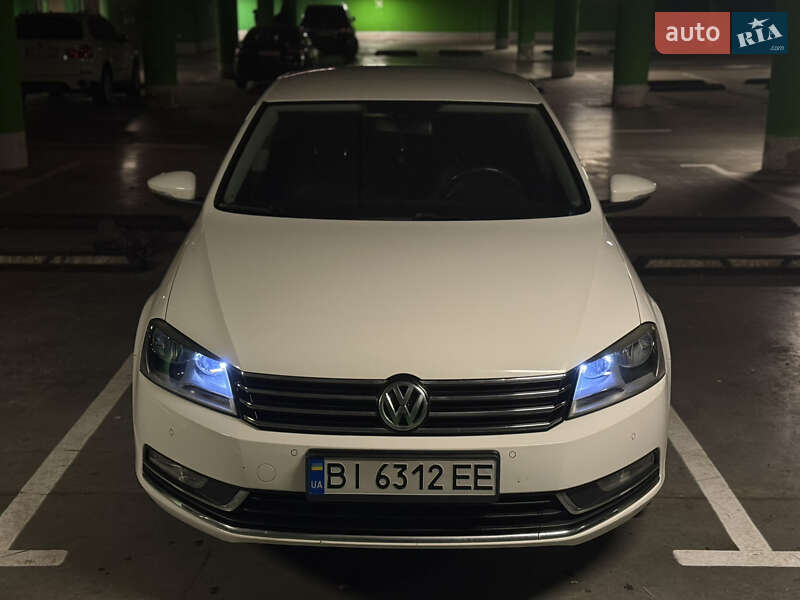 Volkswagen Passat 2011
