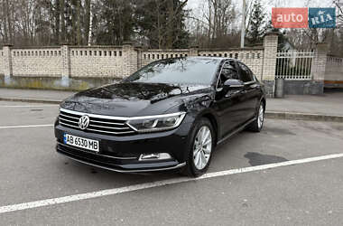 Седан Volkswagen Passat 2017 в Виннице