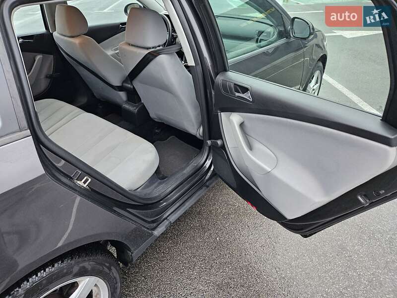 Універсал Volkswagen Passat 2006 в Гостомелі фото 7 Універсал Volkswagen Passat 2006 в Гостомелі