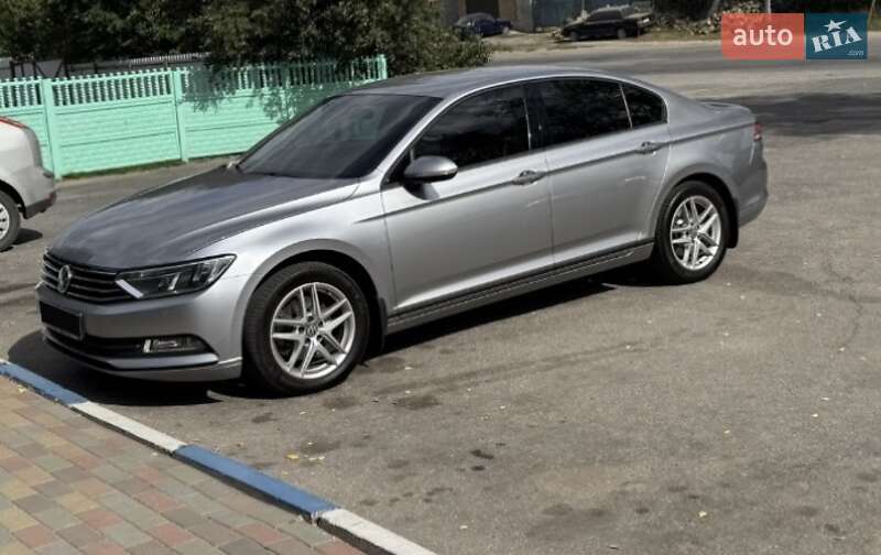 Седан Volkswagen Passat 2017 в Полтаві фото 11 Седан Volkswagen Passat 2017 в Полтаві