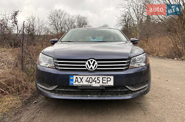 Седан Volkswagen Passat 2011 в Львові