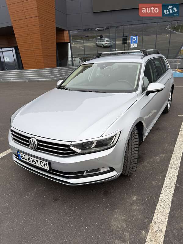 Універсал Volkswagen Passat 2016 в Львові фото 4 Універсал Volkswagen Passat 2016 в Львові