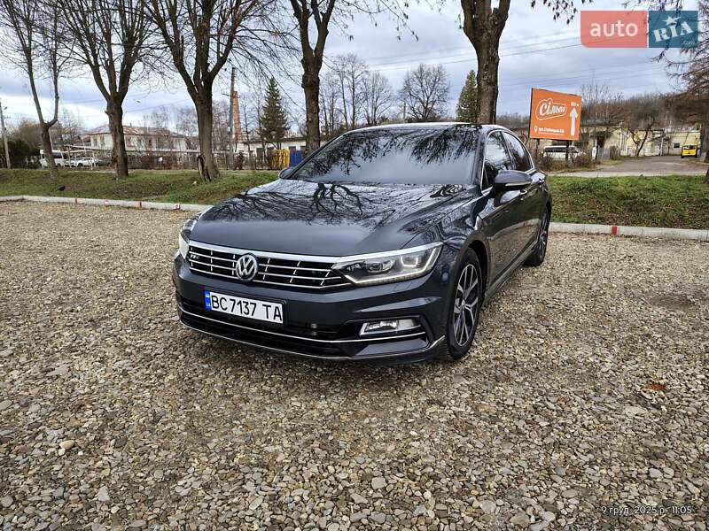 Седан Volkswagen Passat 2019 в Дрогобыче