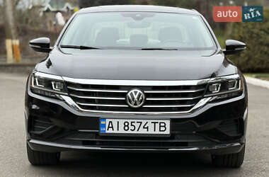 Седан Volkswagen Passat 2020 в Василькові