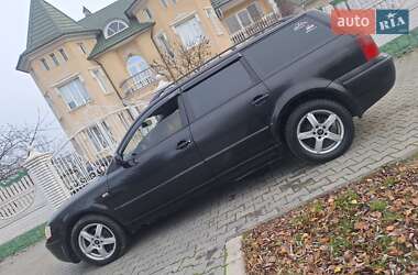 Универсал Volkswagen Passat 1998 в Черновцах