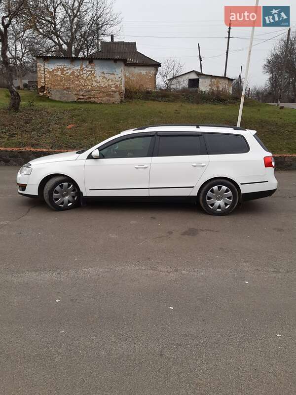 Volkswagen Passat 2010 Volkswagen Passat 2010