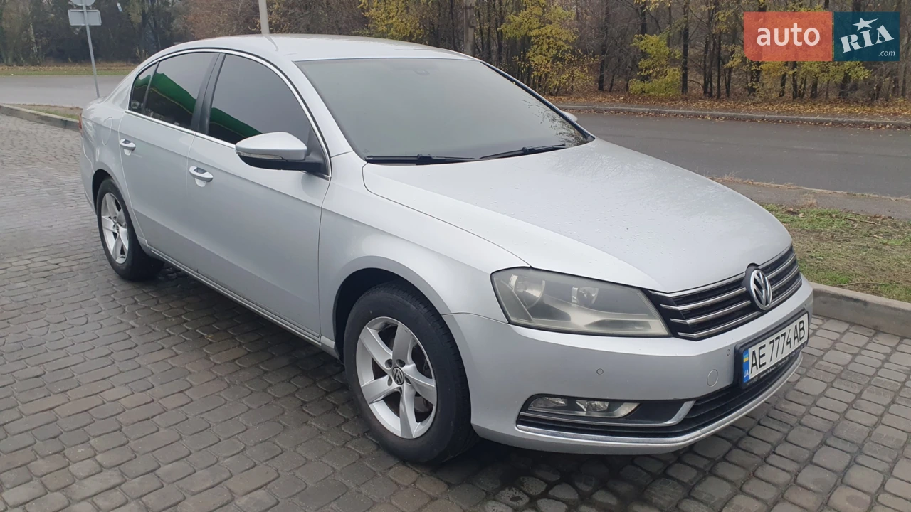 2012 Volkswagen Passat - мініатюра 22