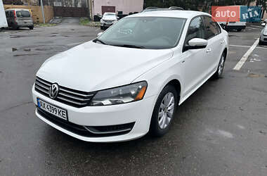 Седан Volkswagen Passat 2014 в Харкові