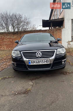 Седан Volkswagen Passat 2008 в Коростене