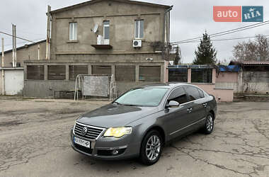 Седан Volkswagen Passat 2008 в Миколаєві