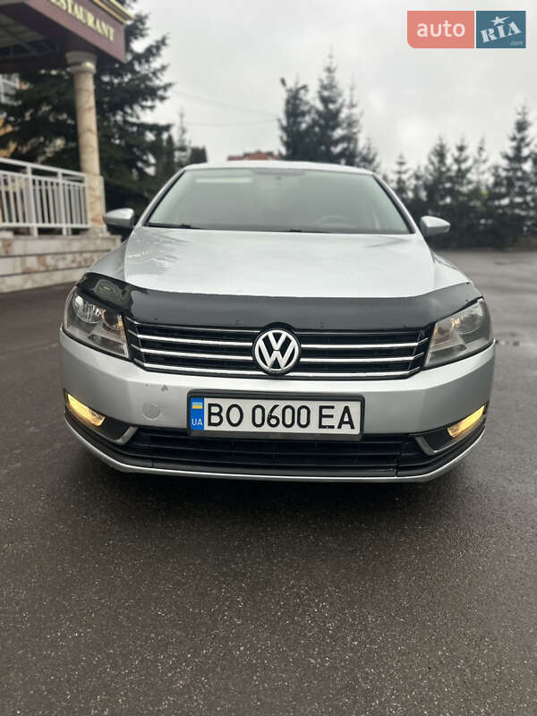 Volkswagen Passat 2013 Volkswagen Passat 2013