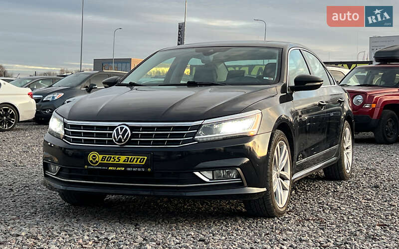 Седан Volkswagen Passat 2017 в Львове