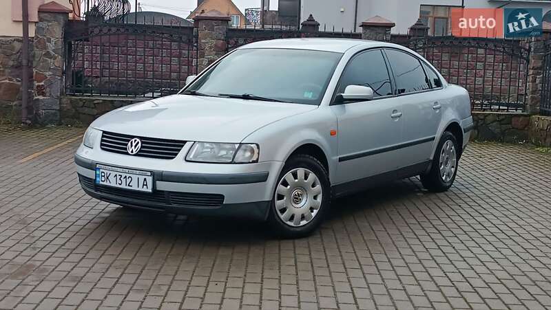 Volkswagen Passat 1998 Volkswagen Passat 1998