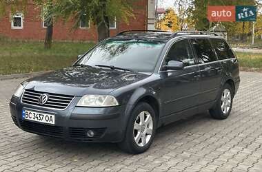 Універсал Volkswagen Passat 2002 в Ковелі