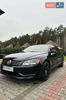 Седан Volkswagen Passat 2014 в Маневичах