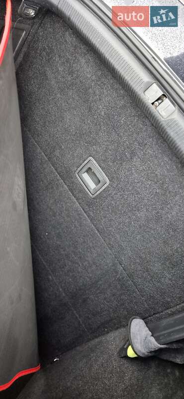 Універсал Volkswagen Passat 2011 в Хмельницькому