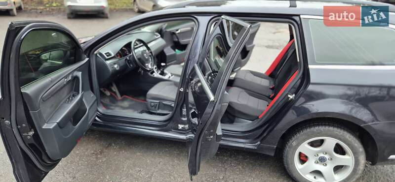 Універсал Volkswagen Passat 2011 в Хмельницькому