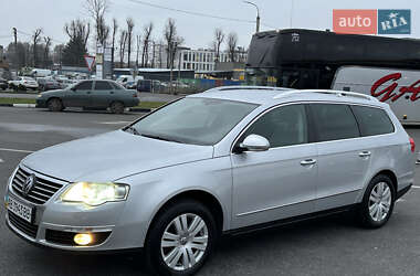 Універсал Volkswagen Passat 2008 в Вінниці