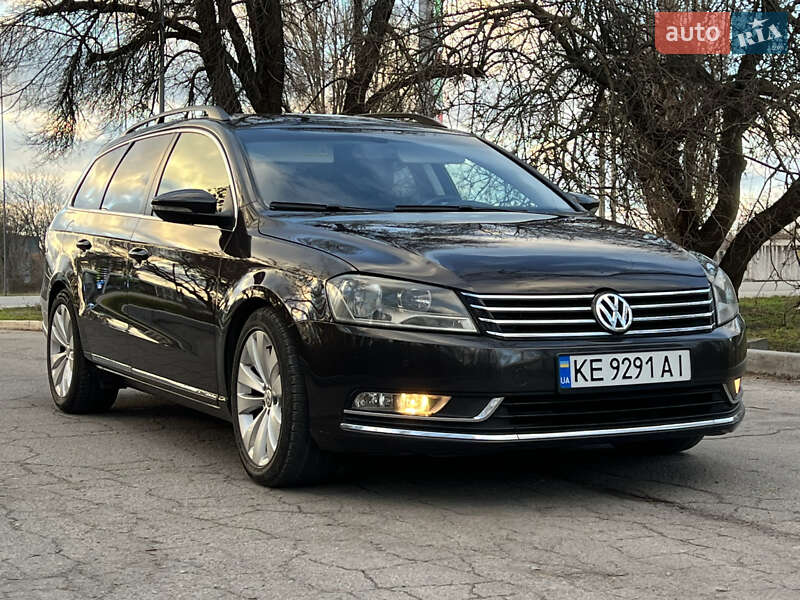 Volkswagen Passat 2011