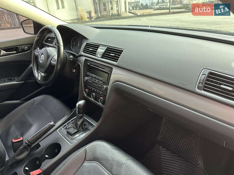 Седан Volkswagen Passat 2014 в Ивано-Франковске фото 12 Седан Volkswagen Passat 2014 в Ивано-Франковске