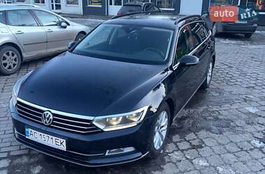 Універсал Volkswagen Passat 2016 в Луцьку