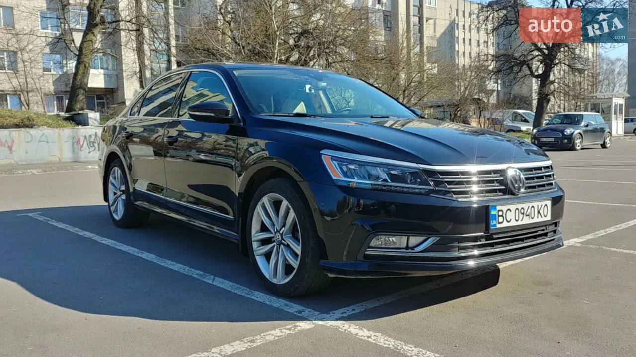2016 Volkswagen Passat - мініатюра 16