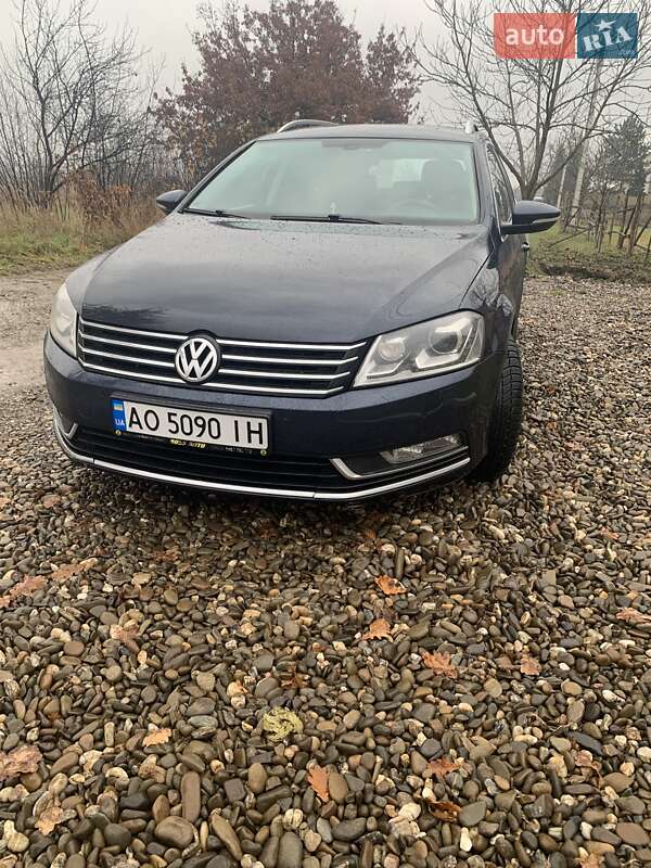 Volkswagen Passat 2012 Volkswagen Passat 2012