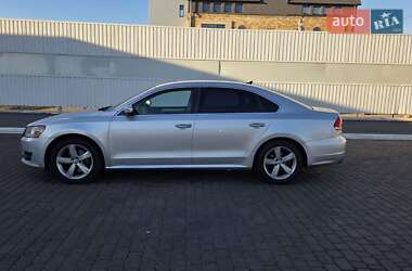 Седан Volkswagen Passat 2013 в Києві